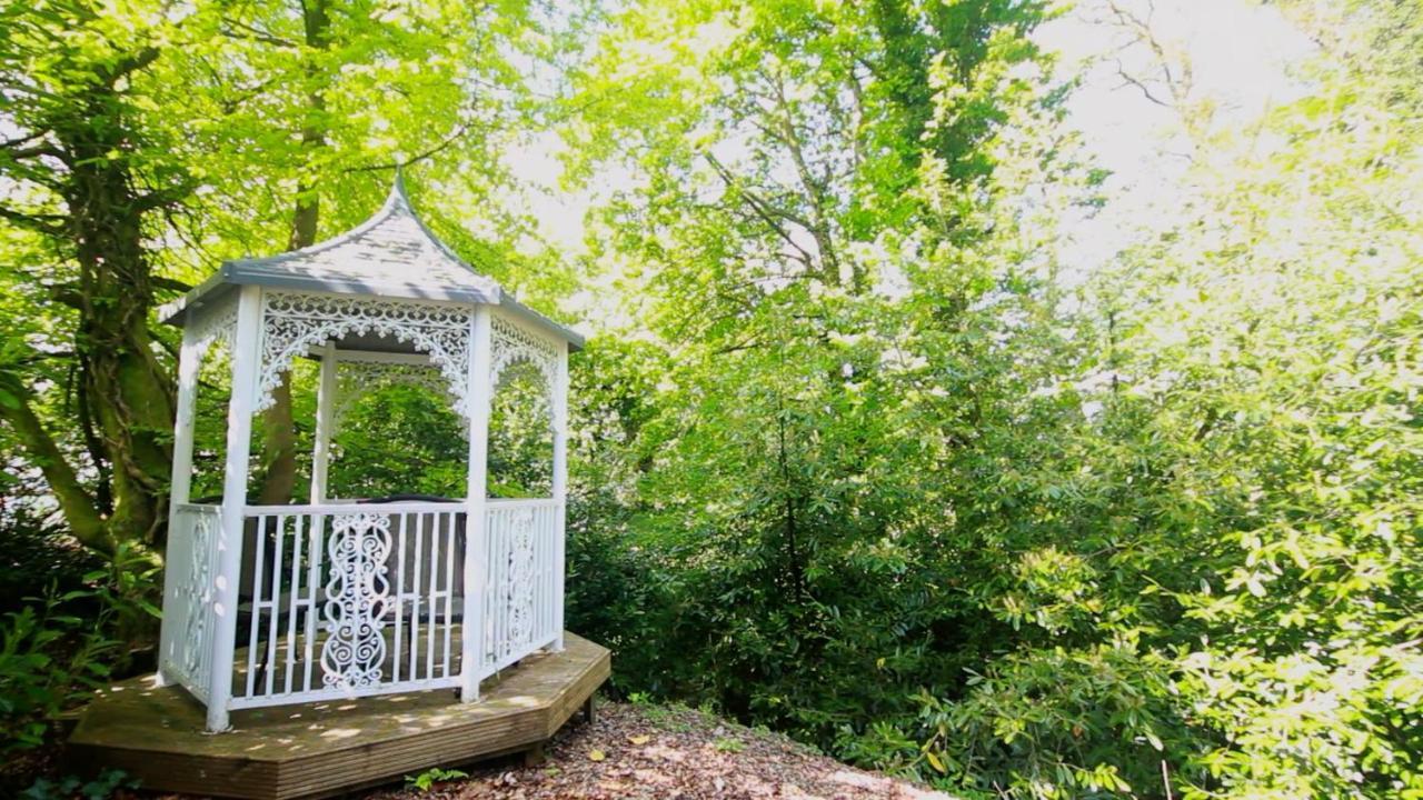 Smiddy Lodge Балоч Екстериор снимка