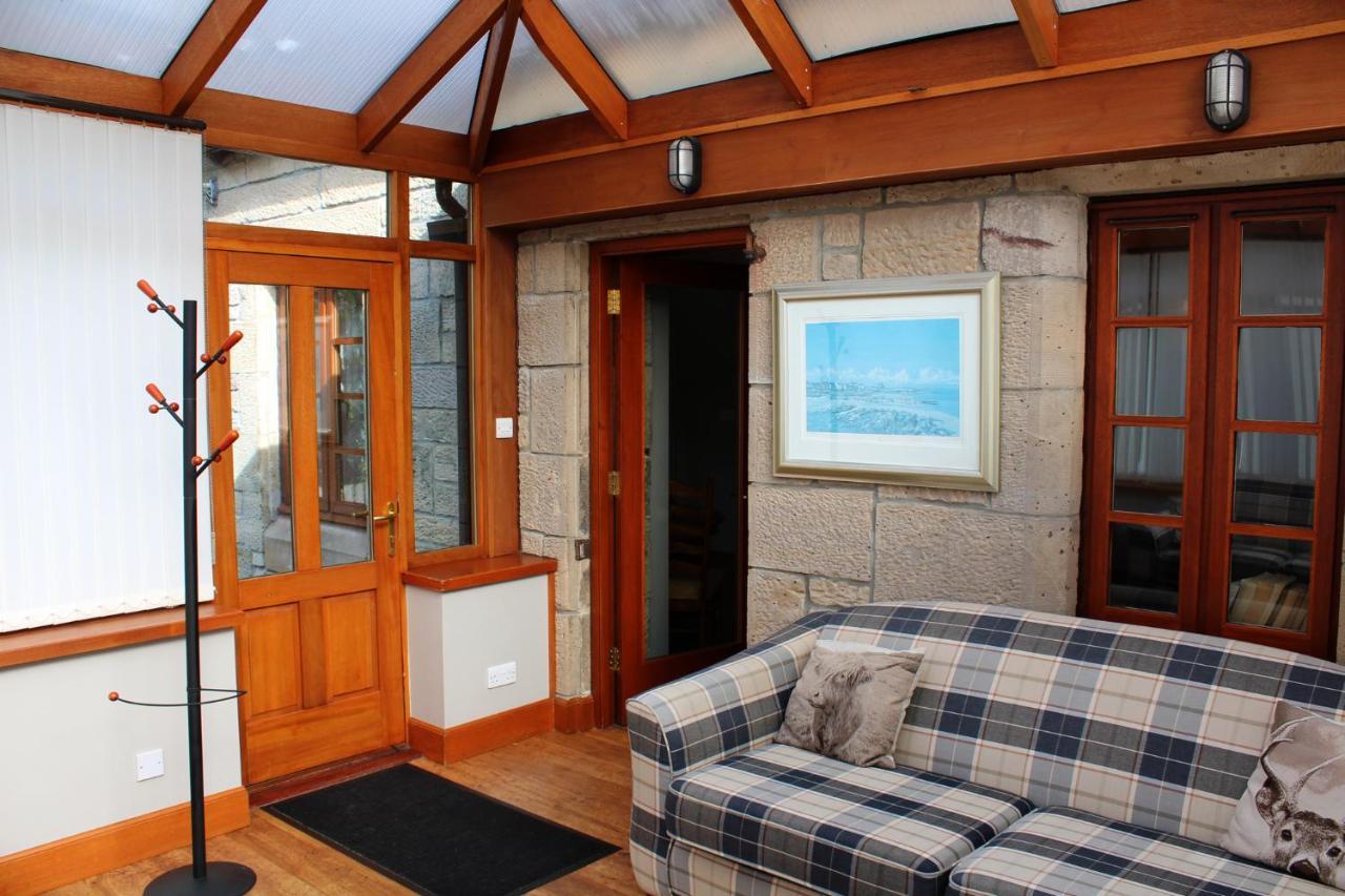 Smiddy Lodge Балоч Екстериор снимка